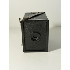 vintage Agfa Box 44 A-8 Cadet Flash Box Camera. UNTESTED